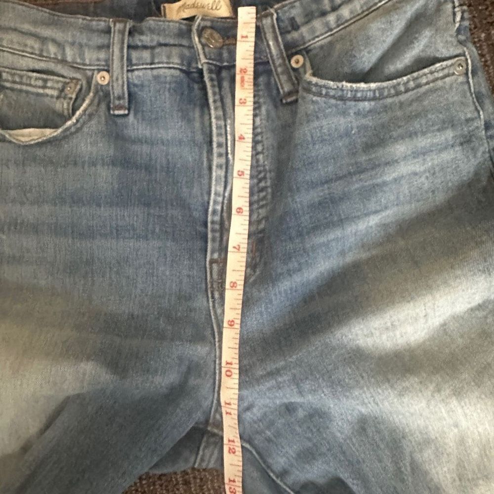 Madewell The Perfect Vintage Jean in Parnell Wash: Comfort Stretch Edition 27 - Picture 10 of 12